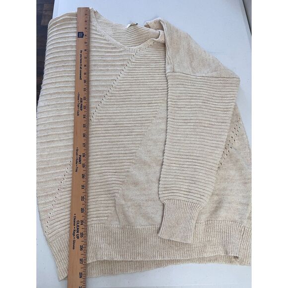 Umgee Women's V-Neck Cream Oatmeal Textured Knit Sweater Size M - Picture 8 of 9